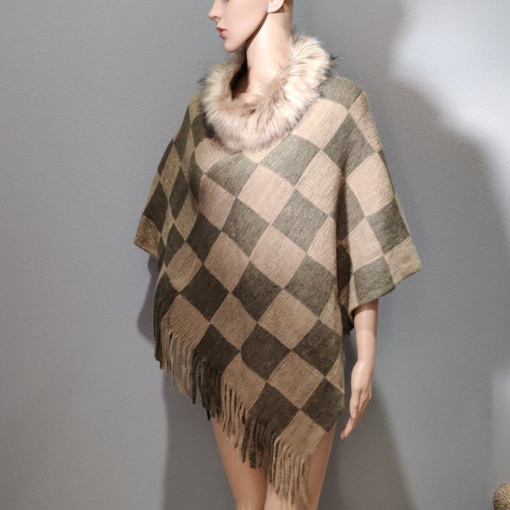 Crosstree Lane faux fur poncho